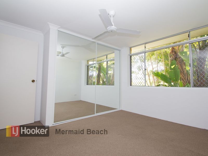 1/116 Petrel Avenue, Mermaid Beach QLD 4218