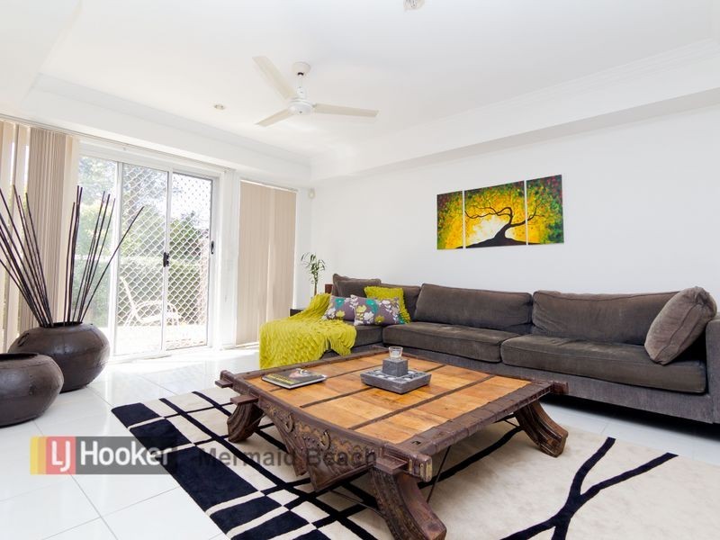 20/1 Bronberg Court, Southport QLD 4215