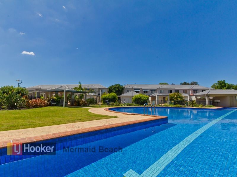 20/1 Bronberg Court, Southport QLD 4215