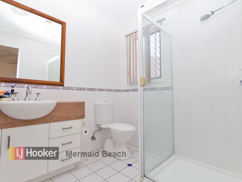 20/1 Bronberg Court, Southport QLD 4215