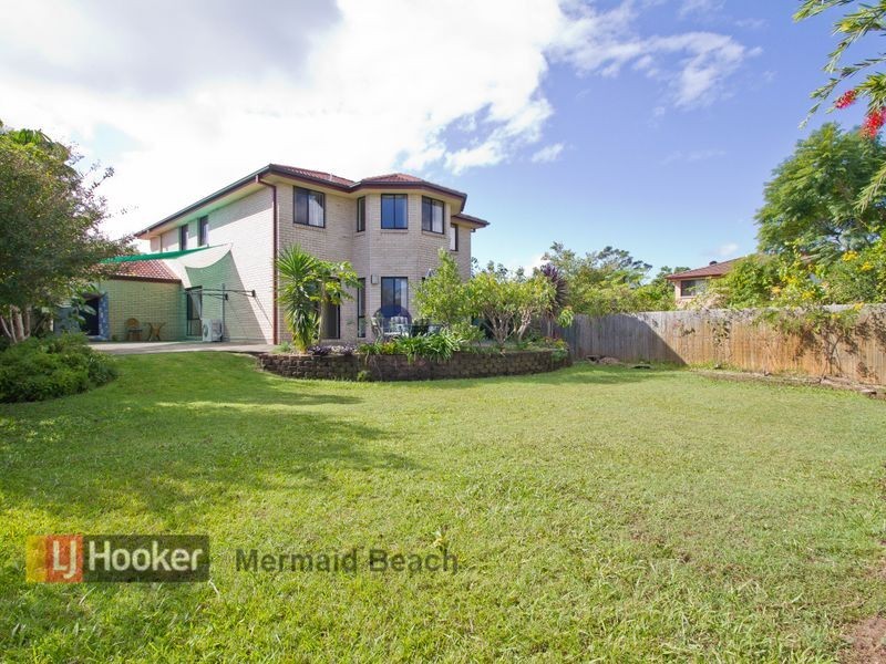 40 Karbunya Street, Mermaid Waters QLD 4218
