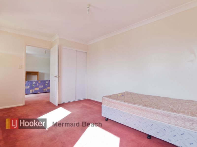 40 Karbunya Street, Mermaid Waters QLD 4218