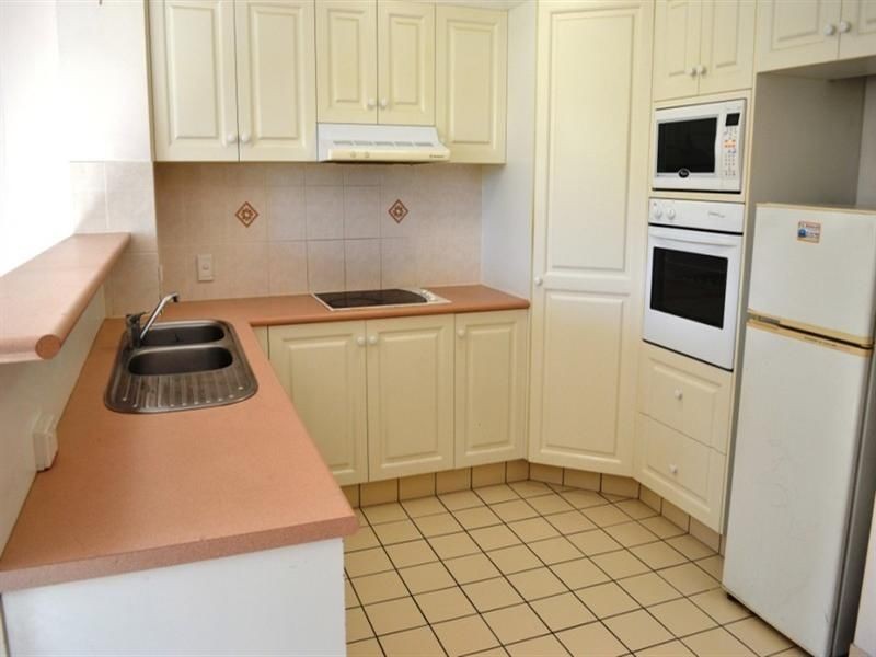 5/36 Alexandra Avenue, Mermaid Beach QLD 4218