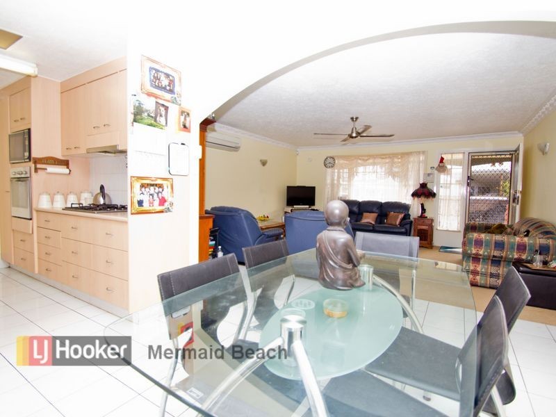 7 Dame Patti Avenue, Mermaid Waters QLD 4218