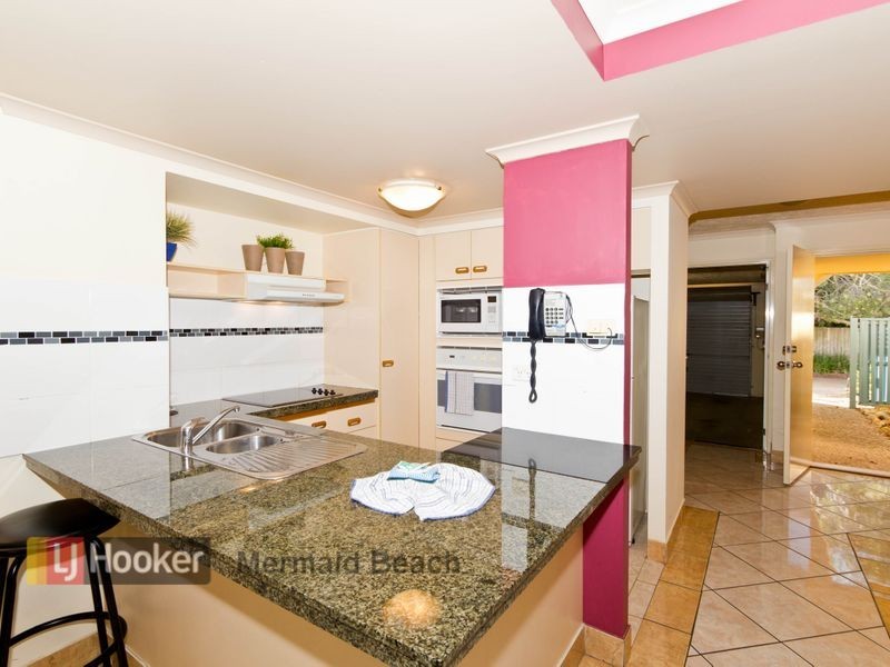 74/2320 Gold Coast Highway, Mermaid Beach QLD 4218