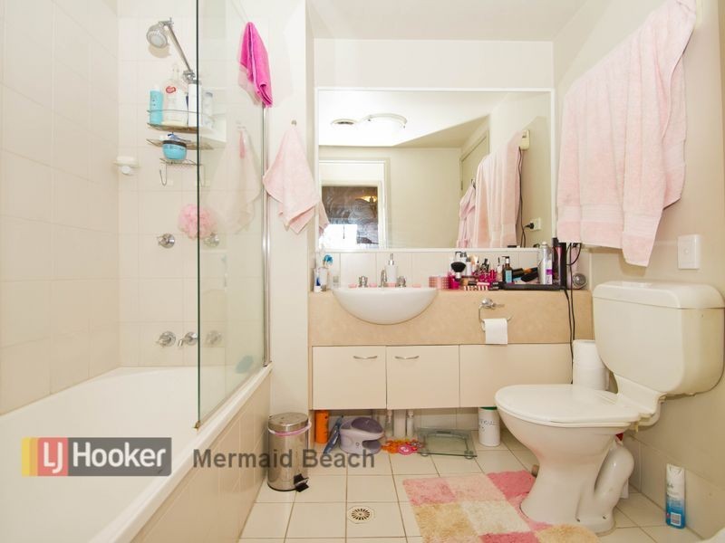 57/2320 Gold Coast Highway, Mermaid Beach QLD 4218