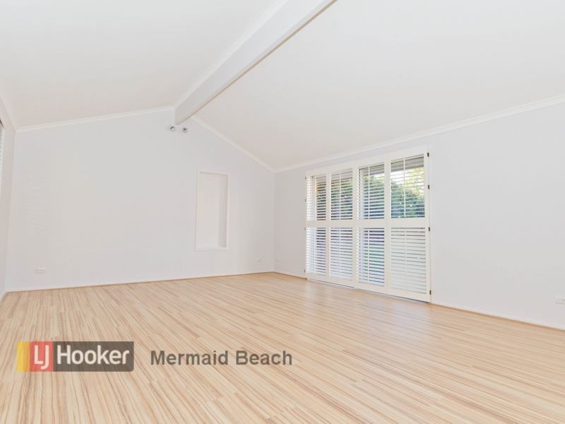 6 Carnoustie Court, Robina QLD 4226