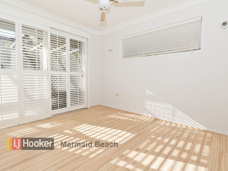 6 Carnoustie Court, Robina QLD 4226