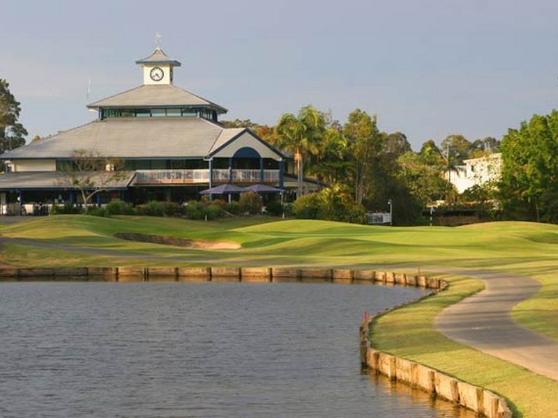 6 Carnoustie Court, Robina QLD 4226