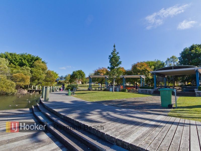 84 Nardoo Street, Robina QLD 4226