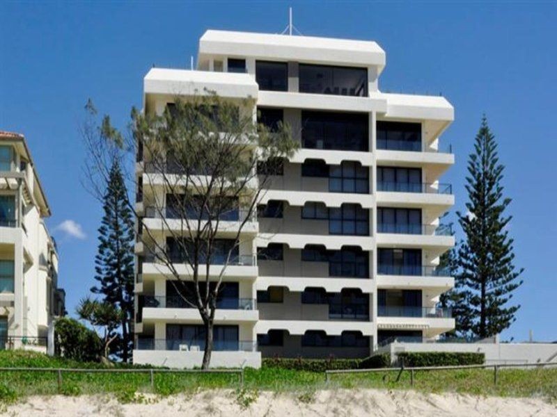 3/2 Lavarack Road, Mermaid Beach QLD 4218