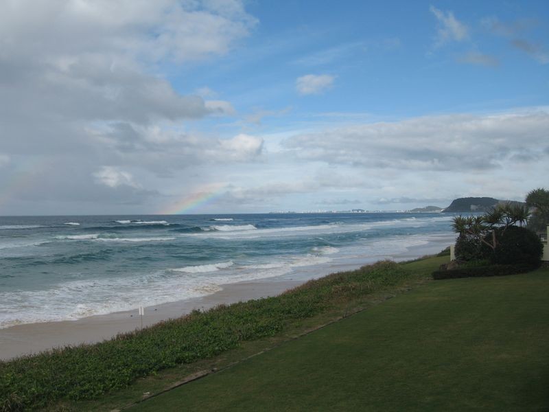 3/2 Lavarack Road, Mermaid Beach QLD 4218