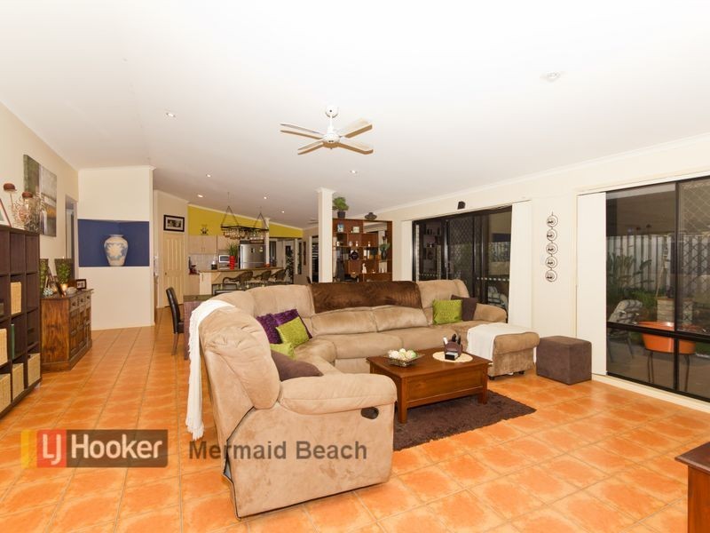 24 Mountain Ash Circuit, Robina QLD 4226