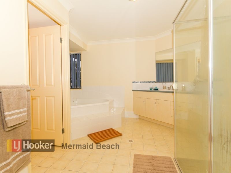 24 Mountain Ash Circuit, Robina QLD 4226