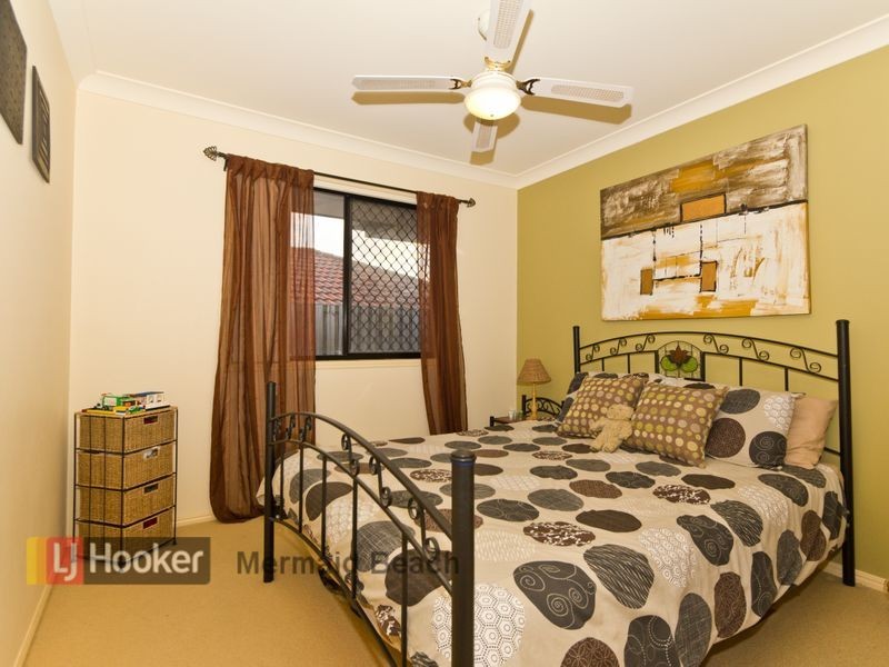 24 Mountain Ash Circuit, Robina QLD 4226