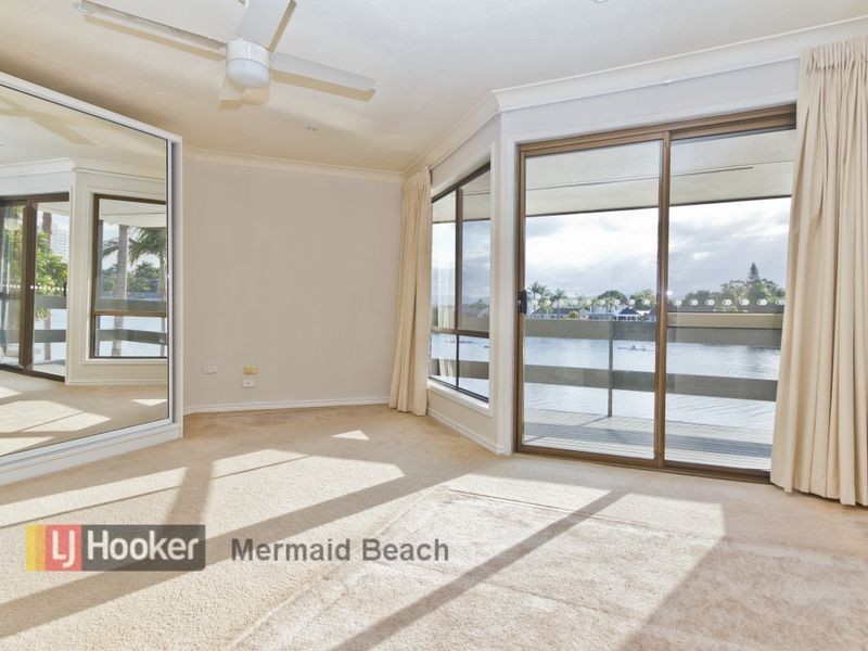 1/14 Aquila Court, Mermaid Waters QLD 4218
