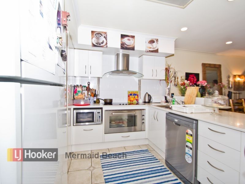 44/16 Crescent Avenue, Mermaid Beach QLD 4218
