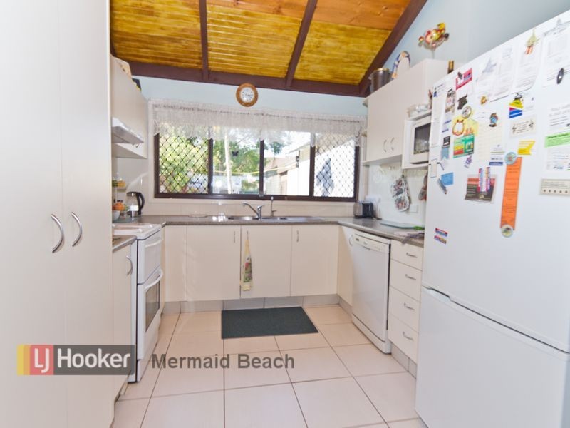 4/60 Karbunya Street, Mermaid Waters QLD 4218