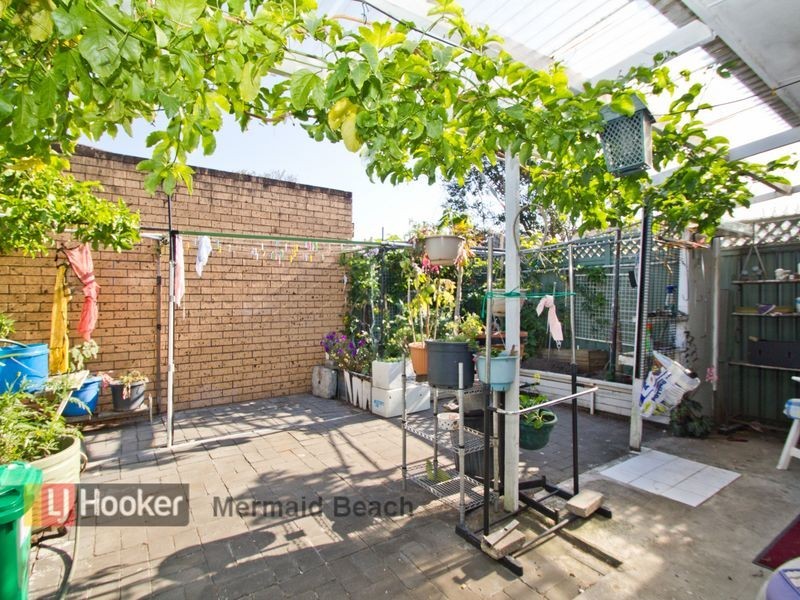 4/60 Karbunya Street, Mermaid Waters QLD 4218