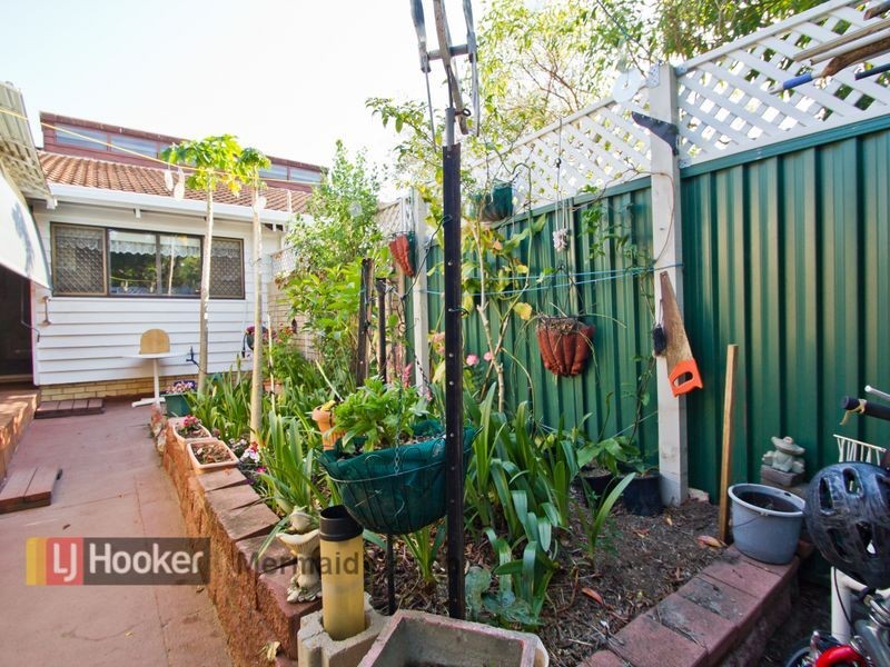 4/60 Karbunya Street, Mermaid Waters QLD 4218