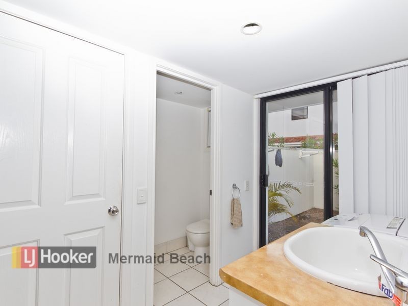 2001/2214 Gold Coast Highway, Mermaid Waters QLD 4218