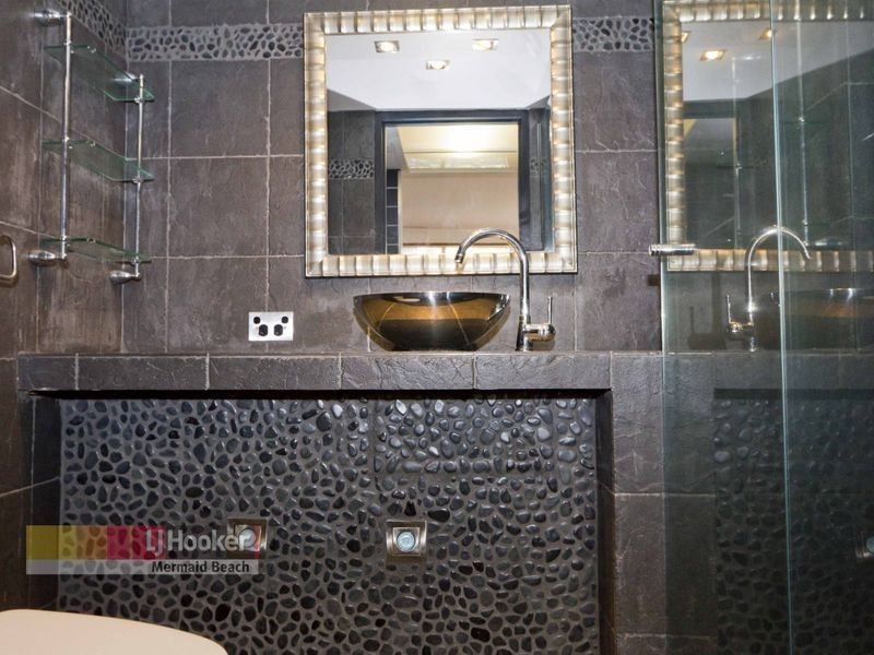 11/33 Beach Parade, Surfers Paradise QLD 4217