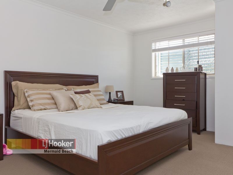 67/2320 Gold Coast Highway, Mermaid Beach QLD 4218