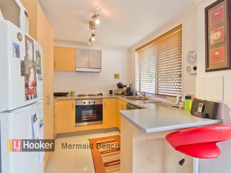 26/2 Karbunya Street, Mermaid Waters QLD 4218