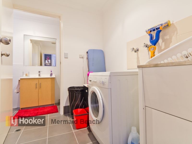 26/2 Karbunya Street, Mermaid Waters QLD 4218