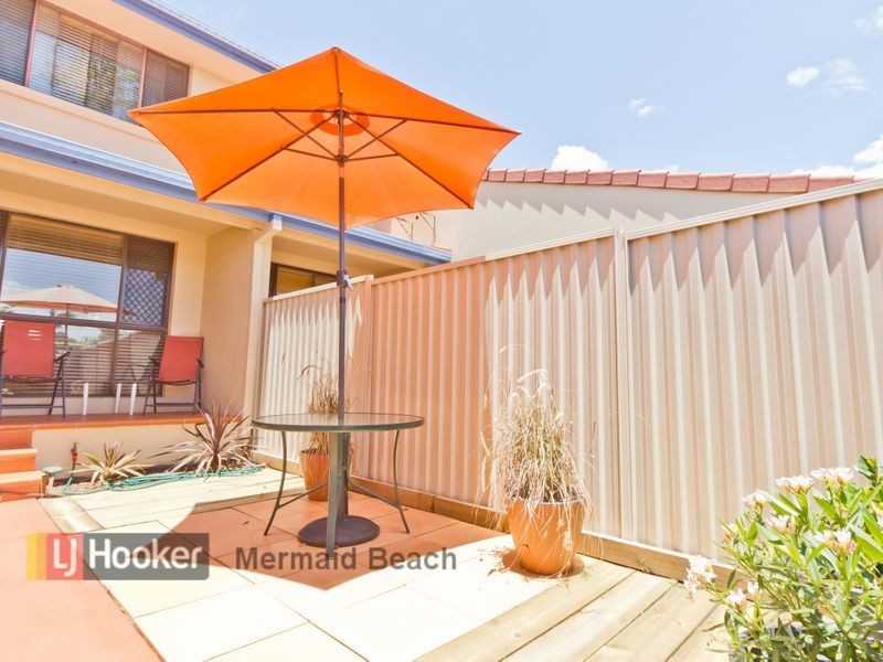 26/2 Karbunya Street, Mermaid Waters QLD 4218