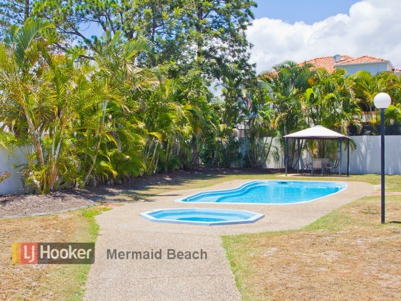 26/2 Karbunya Street, Mermaid Waters QLD 4218