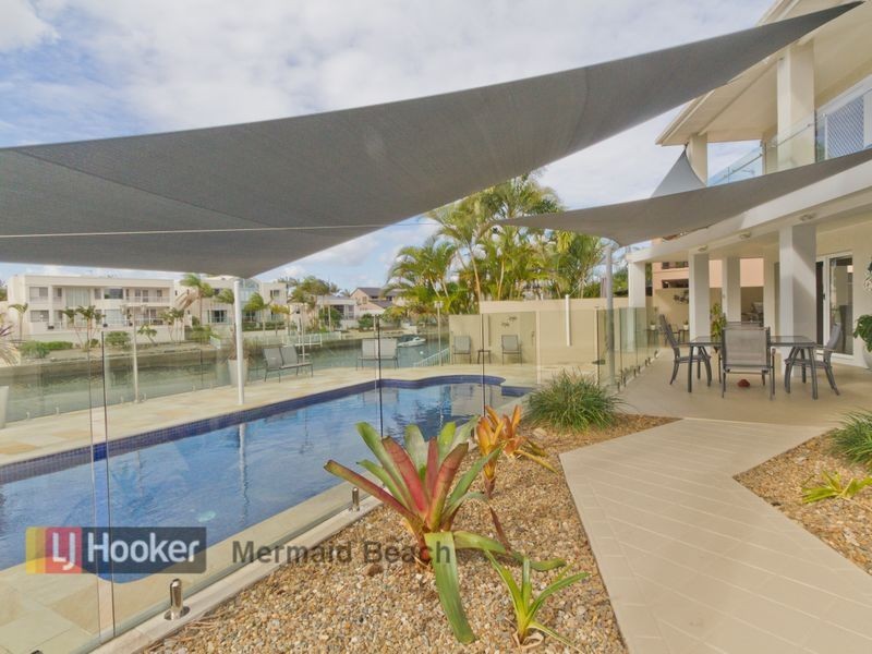 34 Portobello Drive, Mermaid Waters QLD 4218