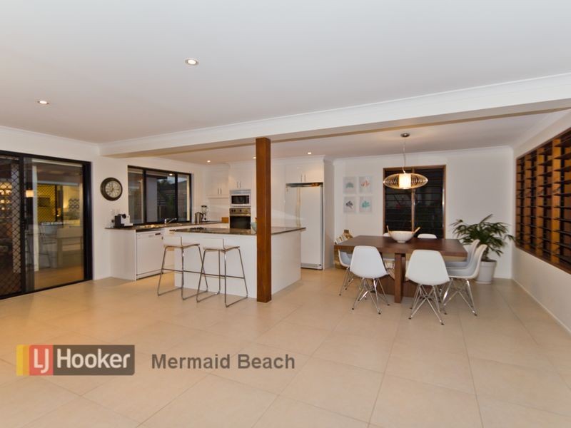 88 Sovereign Drive, Mermaid Waters QLD 4218