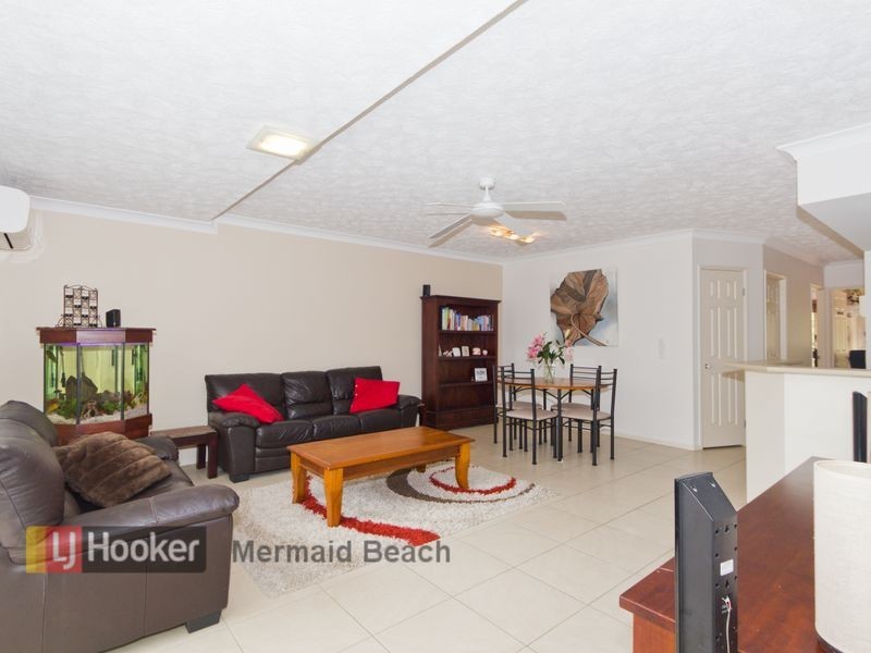 9/53 Pohlman Street, Southport QLD 4215