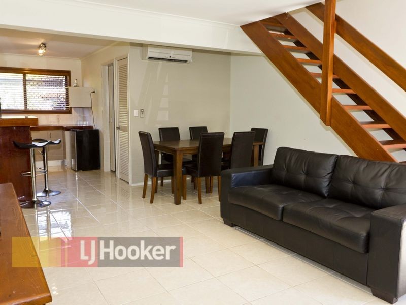 4/7 Christina Court, Mermaid Waters QLD 4218