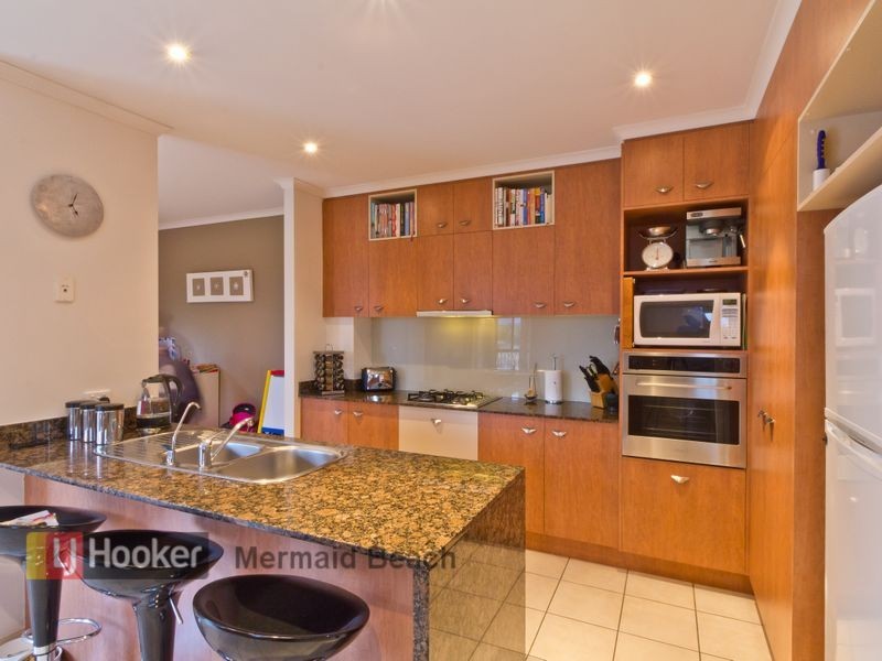 133/136 Palm Meadows Drive, Carrara QLD 4211