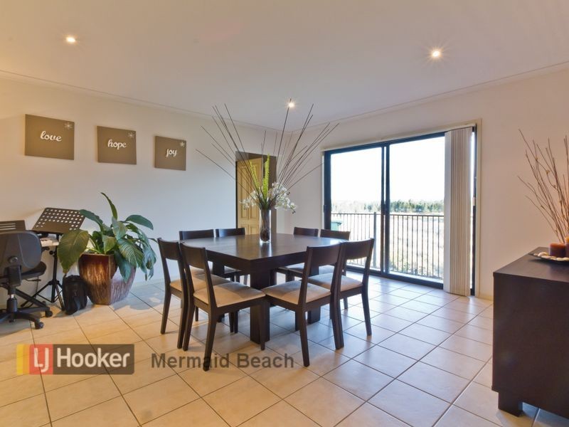 133/136 Palm Meadows Drive, Carrara QLD 4211