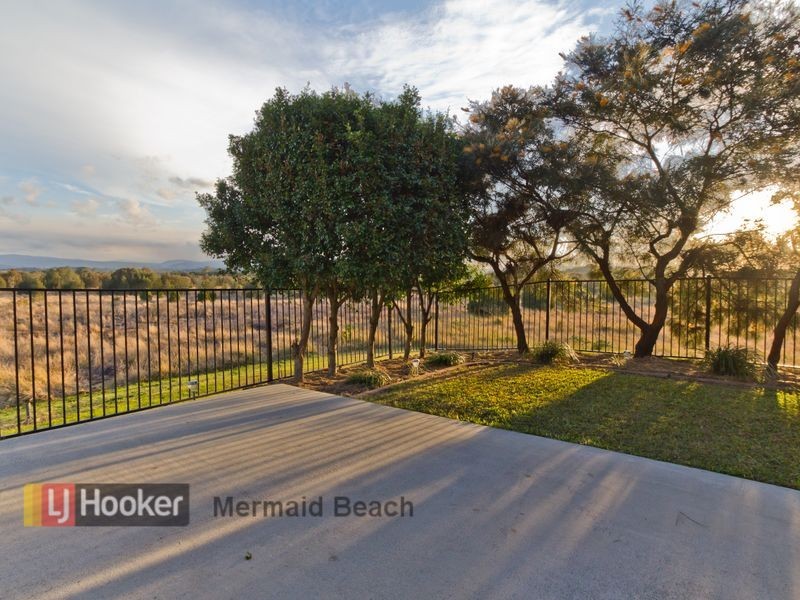 133/136 Palm Meadows Drive, Carrara QLD 4211