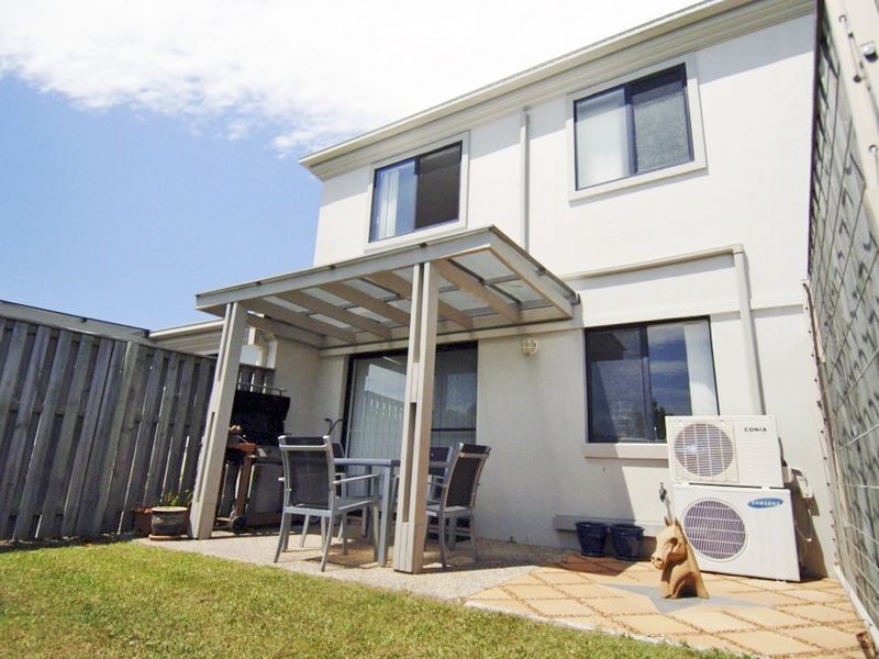 60/2-6 Ghilgai Road, Merrimac QLD 4226