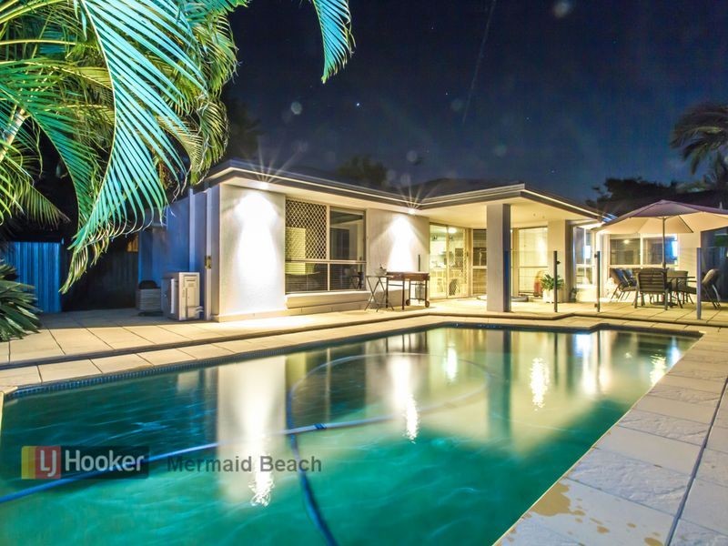 7 Wisconsin Street, Varsity Lakes QLD 4227