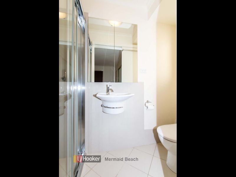 25 Dawnann Court, Carrara QLD 4211