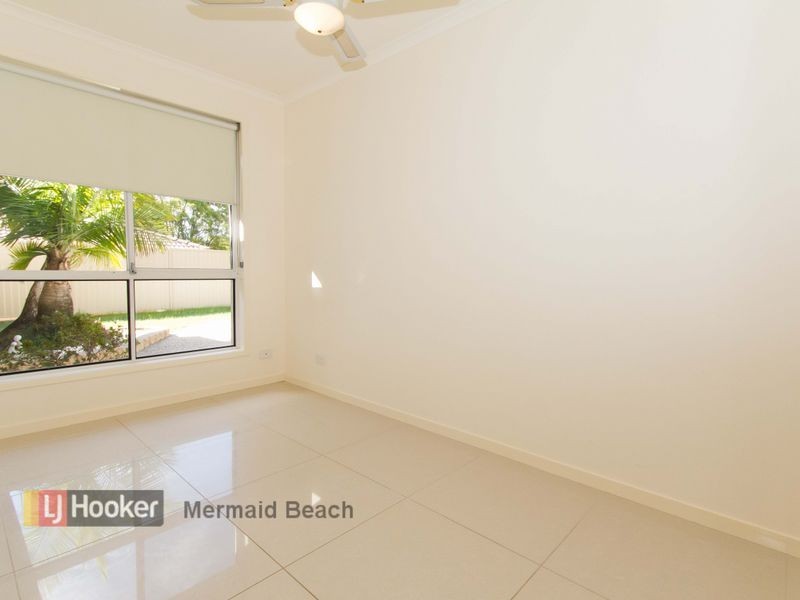 25 Dawnann Court, Carrara QLD 4211