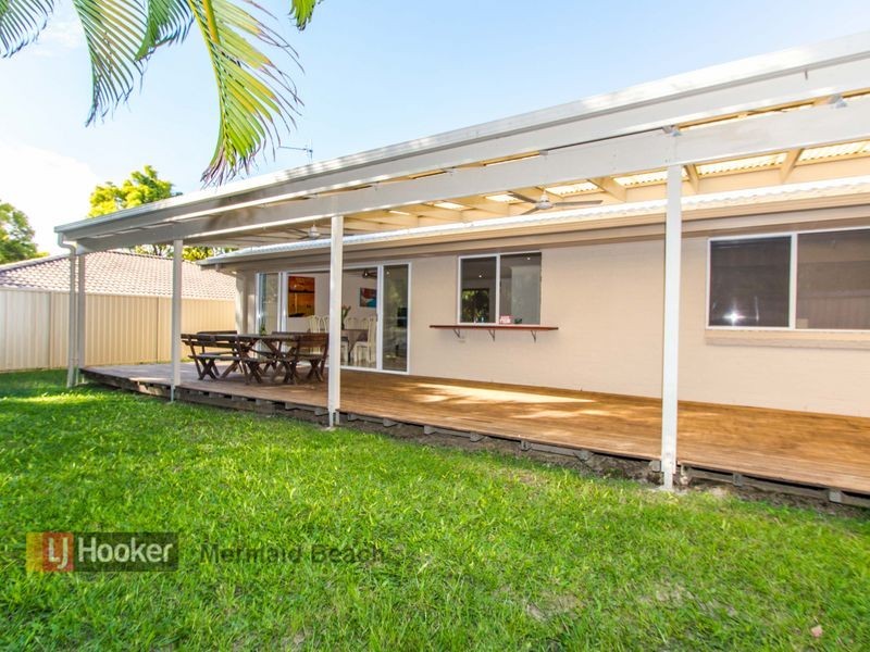 25 Dawnann Court, Carrara QLD 4211