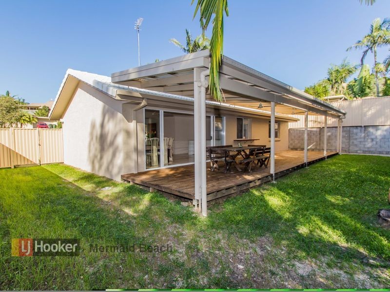 25 Dawnann Court, Carrara QLD 4211