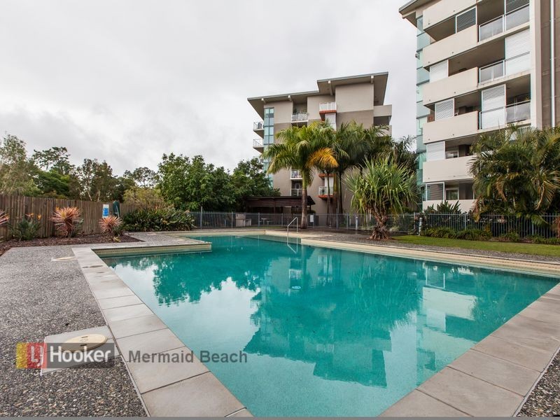 3203/12 Executive  Drive, Burleigh Waters QLD 4220