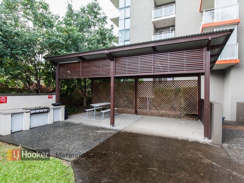 3203/12 Executive  Drive, Burleigh Waters QLD 4220