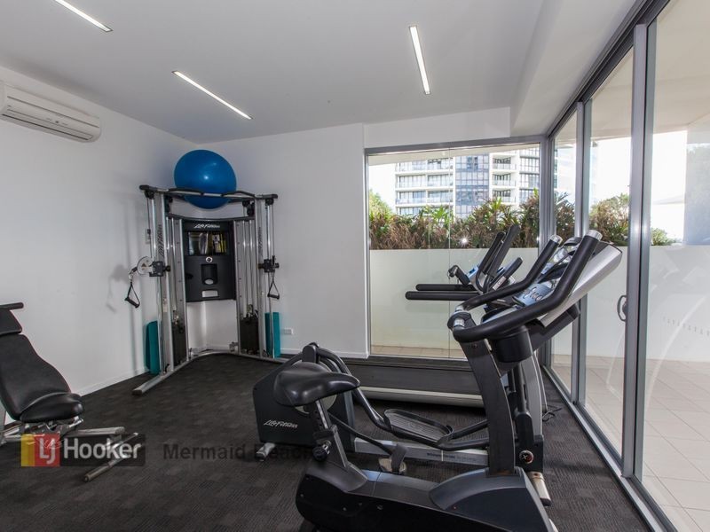 114/25-29 Surf Parade, Broadbeach QLD 4218