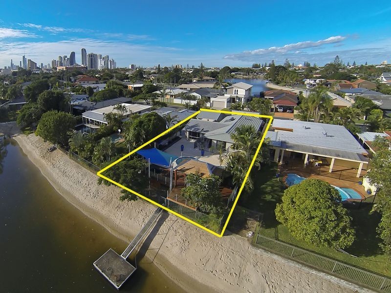 10 Verdichio Avenue, Mermaid Waters QLD 4218