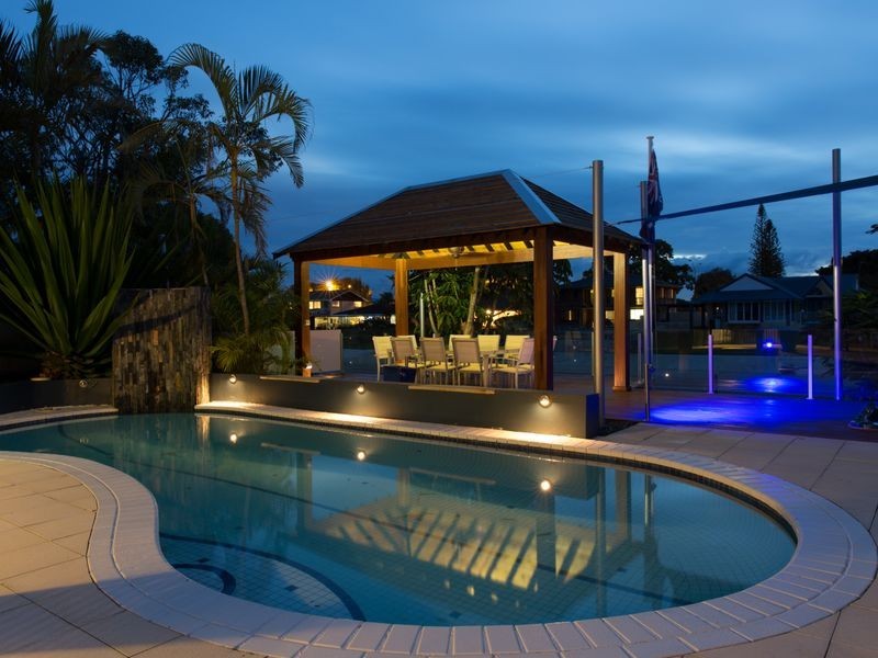 10 Verdichio Avenue, Mermaid Waters QLD 4218