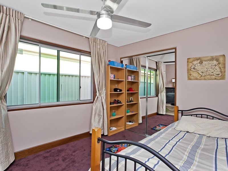 10 Verdichio Avenue, Mermaid Waters QLD 4218